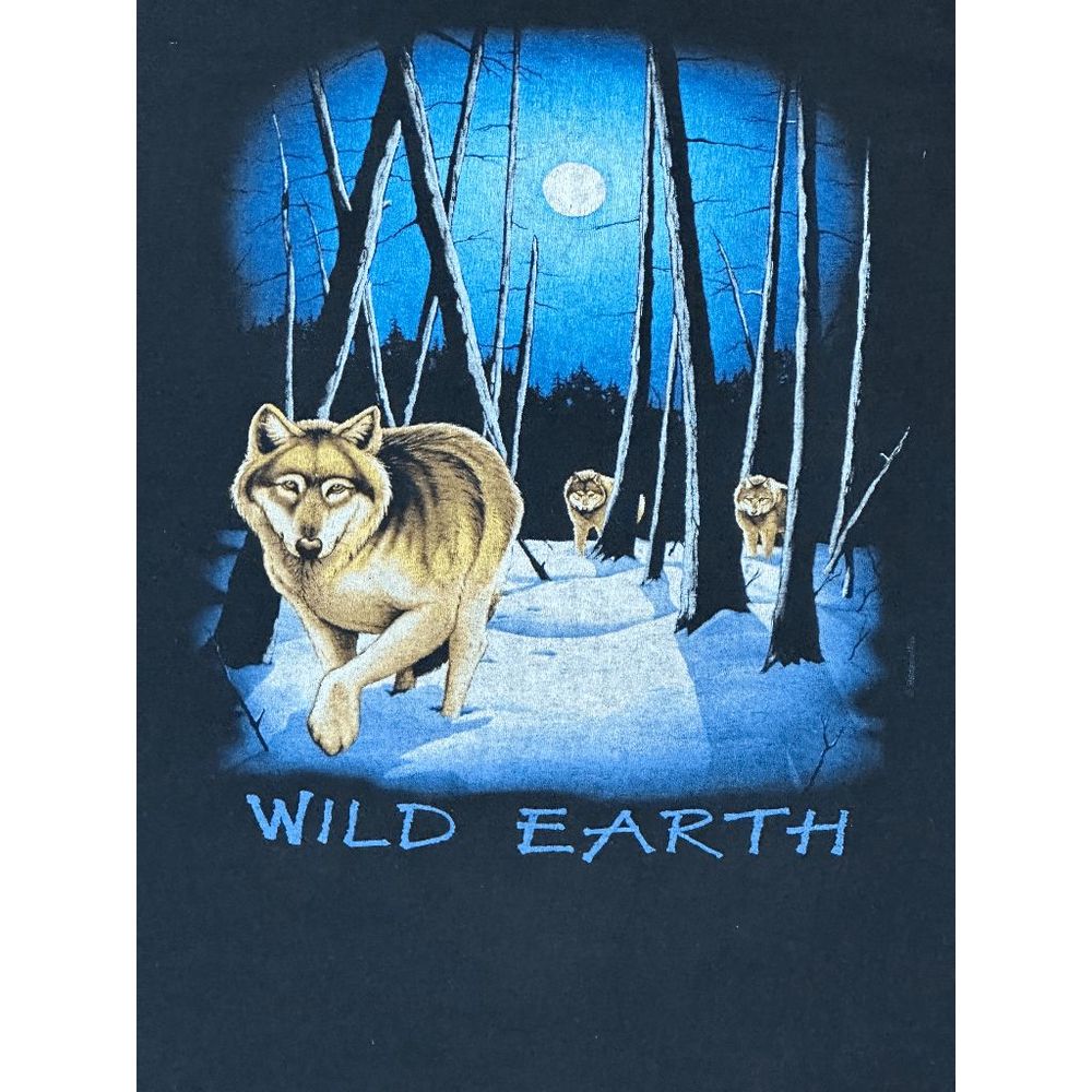 Vintage Wild Earth Wolf T-Shirt Single Stitch By Human-i-Tees Large